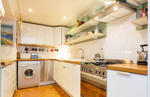 Brixton Hill Apartamento | Elegante y moderno apartamento de 1 dormitorio cerca de Brixton y Clapham (Veeve)