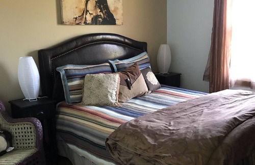 Mooresboro Casa | La calma espera en los Dens en Fox Meadows