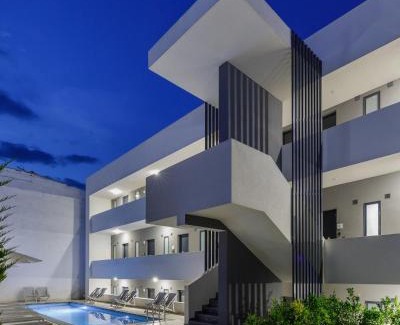 Kallithea Apartamento | Calm Chaos studio 2
