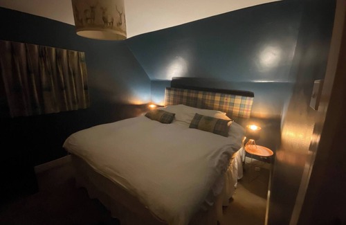 Blackmore End Casa | Calm For 3, Handy for Airport, train Free Parking