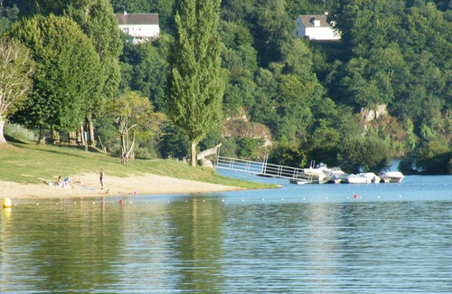 Saint-Sulpice-les-Feuilles Casa | Calme et Detente AU Bord DE LA Piscine