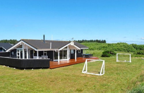 Harboore Casa | Calm Holiday Home in Harboore with Sauna