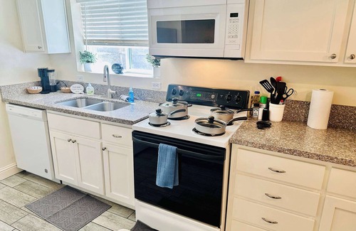 West University Apartamento | Calm Light Stay3 Bedrooms/6 Beds