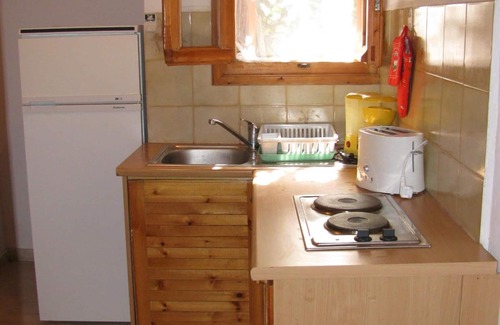 Kakovatos Casa | Tranquilo, en medio de un olivar, cerca de la playa, wifi | Casa de vacaciones Ili