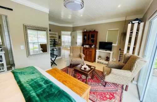 Plettenberg Bay Casa | Calm Waters Guesthouse