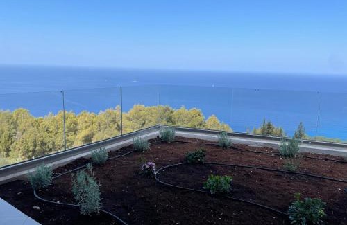 Evgiros Apartamento | Calma Suites Lefkada