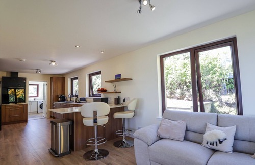 Drumchork Cabaña | CALMDALE, pet friendly, with open fire in Poolewe