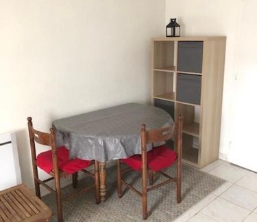 Audun-le-Tiche Apartamento | Calme et confort, avec 2 lits ,à la frontière