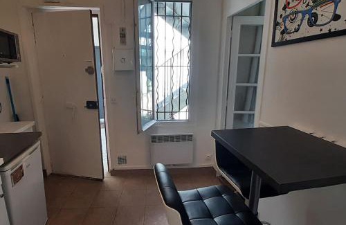 Republique–Point-du-Jour Apartamento | Calme, proche de Paris/parc des princes