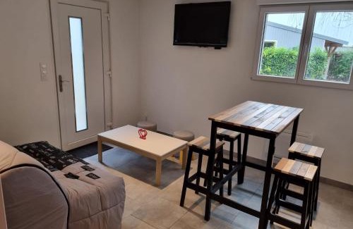 Faremoutiers Apartamento | Calme Studio & WIFI Jardin Disneyland Paris 4 personnes