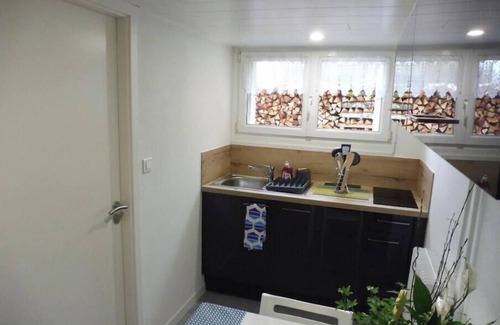 Montperreux Apartamento | Calme vue sur le lac Rando, Activités Nautiques , Sport D'hiver, Gastronomie !