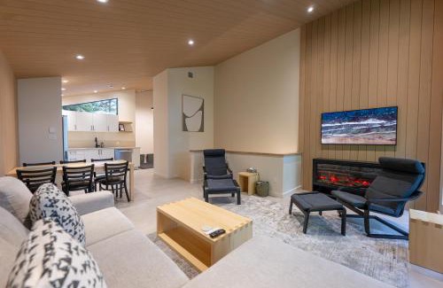 Ucluelet Casa | Calmwater Retreat New 2 br Hot Tub