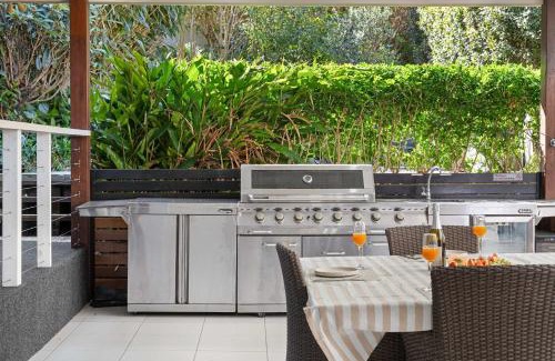 Caloundra Casa | Caloundra Beach Break - 3BD Family Home