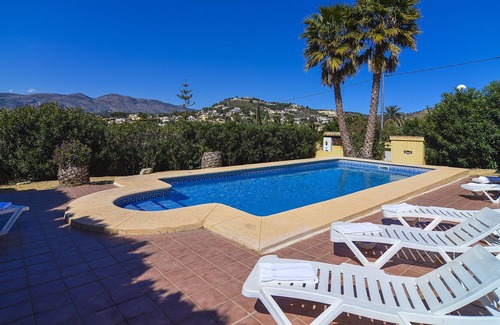 La Empedrola Casa | Calpe. Gran villa con piscina en zona muy tranquila