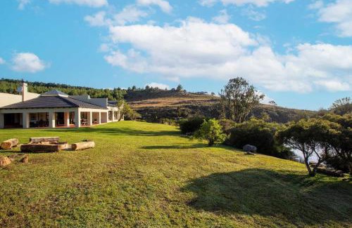 Lydenburg Cabina | Calverton Estate an exclusive Nature Retreat & Trout Fishing haven halfway between Dullstroom & Kruger National Park