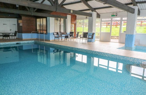 Llandysul Cabaña | CALVES COTTAGE, pet friendly, country holiday cottage in Llandysul