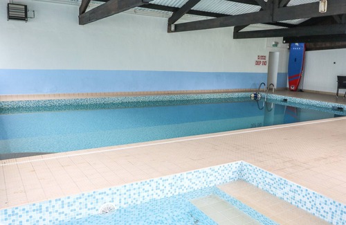 Llandysul Cabaña | CALVES COTTAGE, pet friendly, country holiday cottage in Llandysul