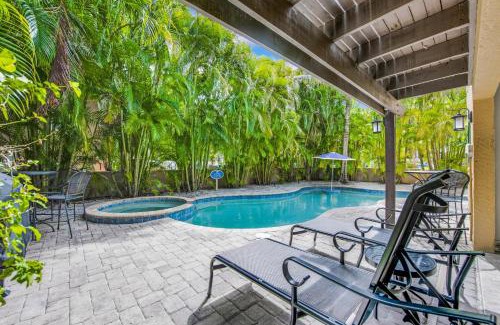 Holmes Beach Casa | Calypso Cottage