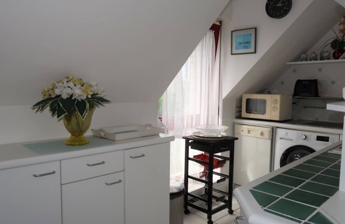 Pont-l'Abbe Apartamento | Camélia by Interhome