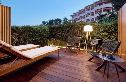 Vouliagmeni Apartamento | Cama Luxury Suites Kavouri