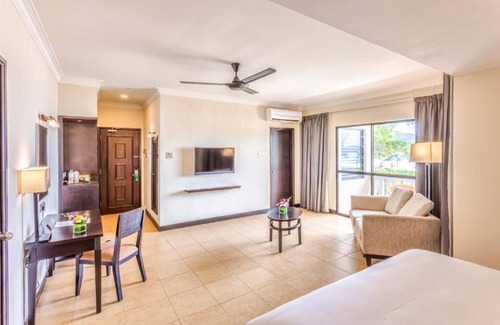 Pantai Tengah Hotel | Camar Resort Langkawi