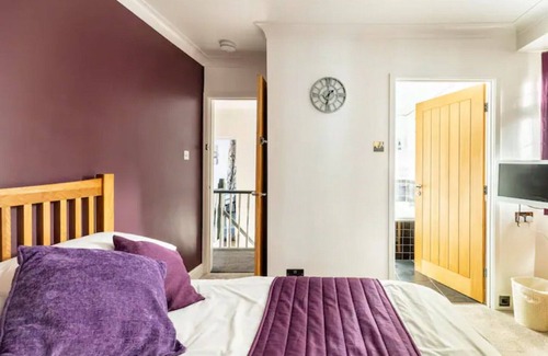 York Casa | Camaraderie Guest House
