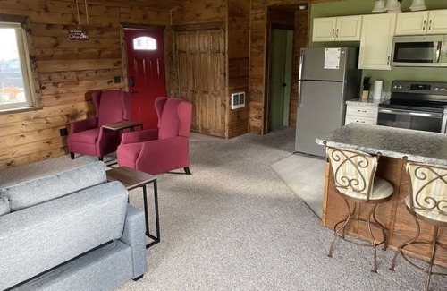 Grantsdale Cabaña | Camas Creek Cottage
