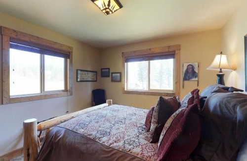 New Meadows Casa | Camas Family Cabin