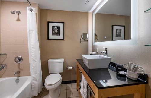Dania Beach Hotel | Cambria Hotel Ft Lauderdale, Airport South & Cruise Port