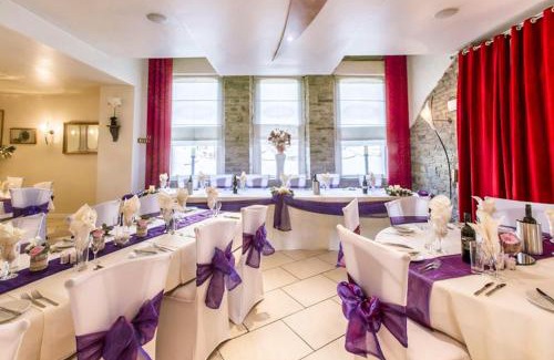 Brighouse Hotel | Cambridge Hotel Waterfront