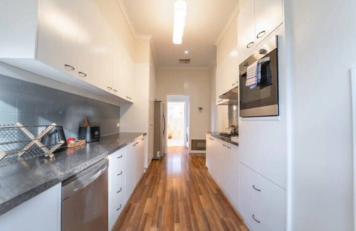 Bendigo Casa | Cambridge House, Bendigo