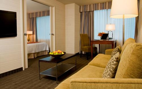St. Lawrence Hotel | Cambridge Suites Toronto