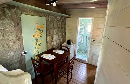 Panza Apartamento | "Cambusa Cottage" with terrace, swimming pool and spa hot tub