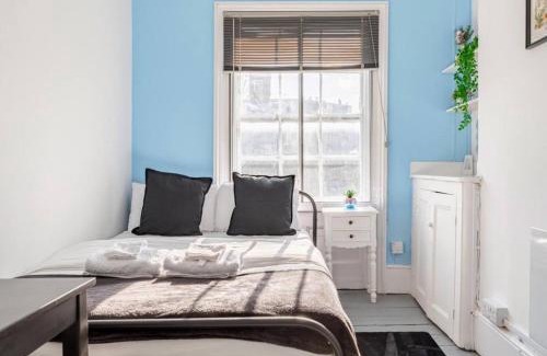 Camden Town with Primrose Hill Apartamento | Camden - 3 Bedrooms - Sleeps 6 - Near Underground