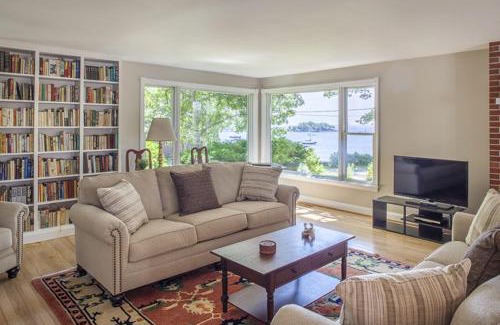 Camden Casa | Camden Harbor View House