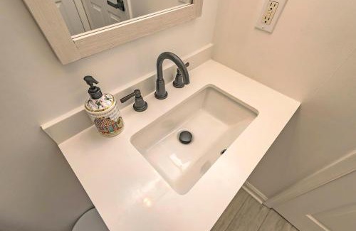 Cresco Casa | Camelback Ski Mts,Firepit, Hottub,Kalahari WaterPark,Linens!