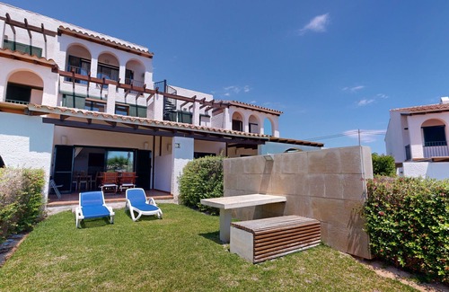 El Perello Chalet De Esquí | CAMELIA LES OLIVERES