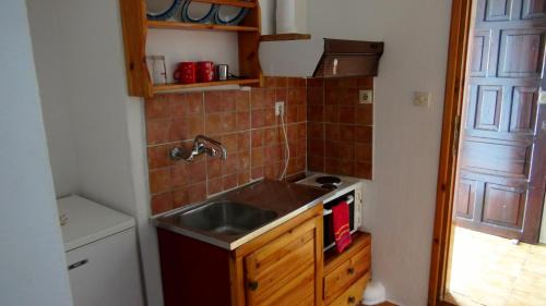 Skiathos Town Casa | Camelia studios Skiathos Town