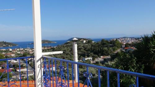 Skiathos Town Casa | Camelia studios Skiathos Town