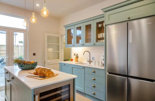 Abersoch Casa | Camellia House - Abersoch