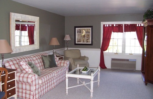 Clarks Summit Cama Y Desayuno | Camelot Restaurant & Inn