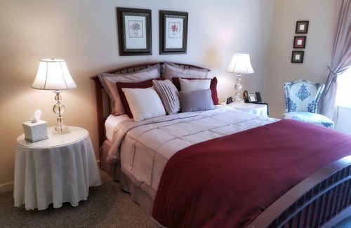 Clarks Summit Cama Y Desayuno | Camelot Restaurant & Inn