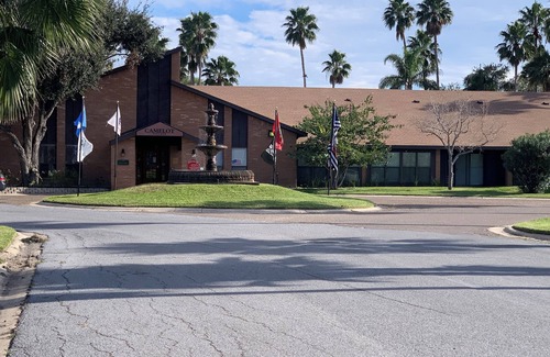 Harlingen Apartamento | Camelot Village LLC