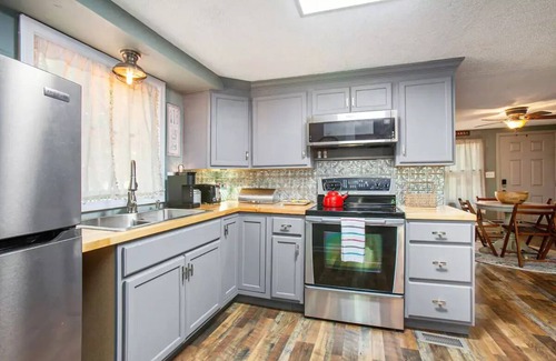 Big Canoe Chalet De Esquí | Cameo Tree Top Chalet - HOT TUB and Pet Friendly