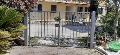 Perugia Casa | Camera privata in villa con ingresso indipendente e grande giardino