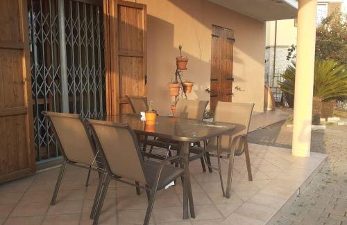 Perugia Casa | Camera privata in villa con ingresso indipendente e grande giardino