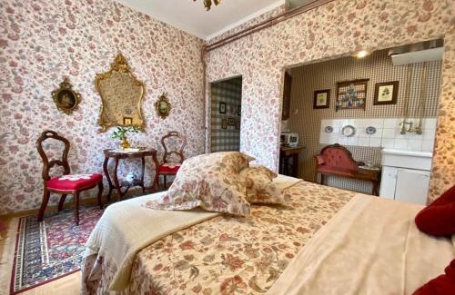 Castiglion Fiorentino Cama Y Desayuno | Camera Romantica con Giardino in Dimora Storica - B&B Palazzo Robicci