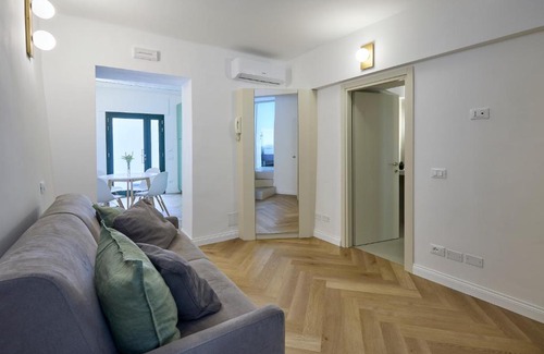 Camerano Apartamento | CAMERANOAPARTMENTS - L'Angolo della Piazza