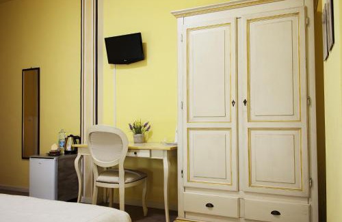 Canelli Casa | Camere Centro Storico