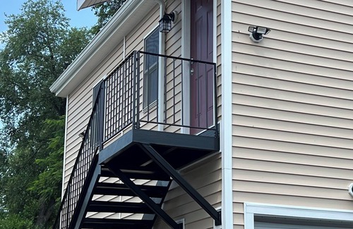 Winchester Apartamento | Cameron Grace Charming loft 1-bedroom apt in downtown Winchester